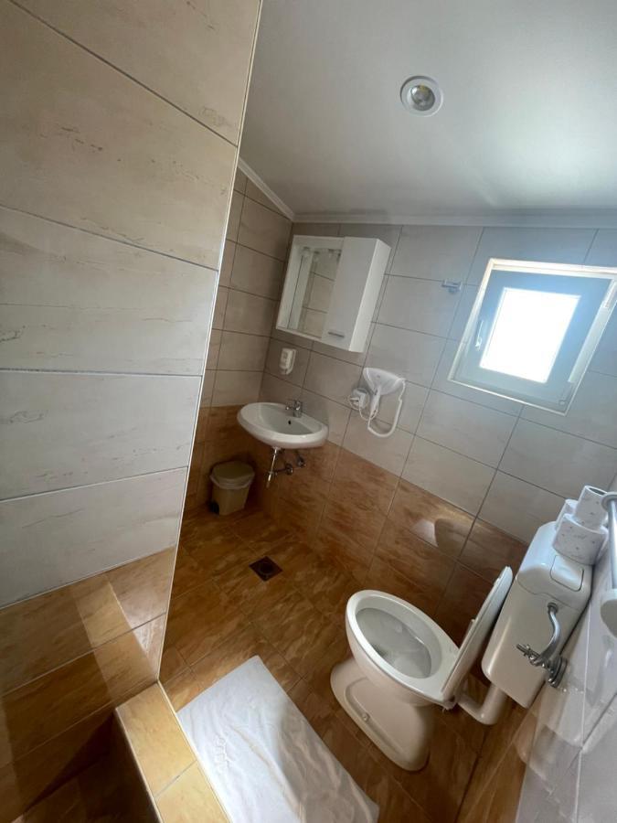 Ninkovic Hotel Требине Екстериор снимка