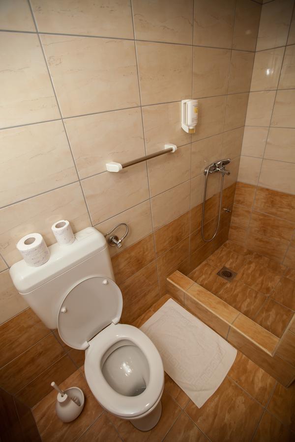 Ninkovic Hotel Требине Екстериор снимка