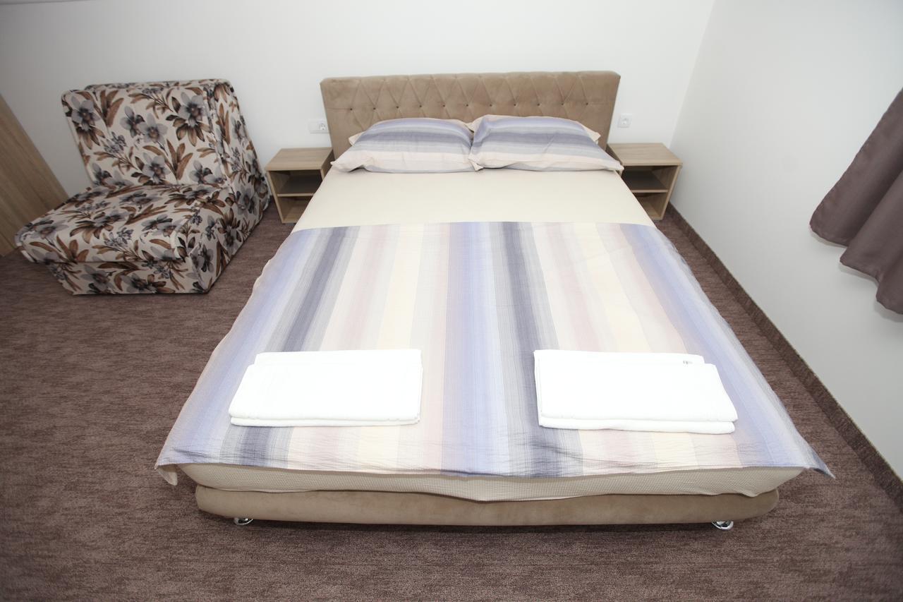 Ninkovic Hotel Требине Екстериор снимка